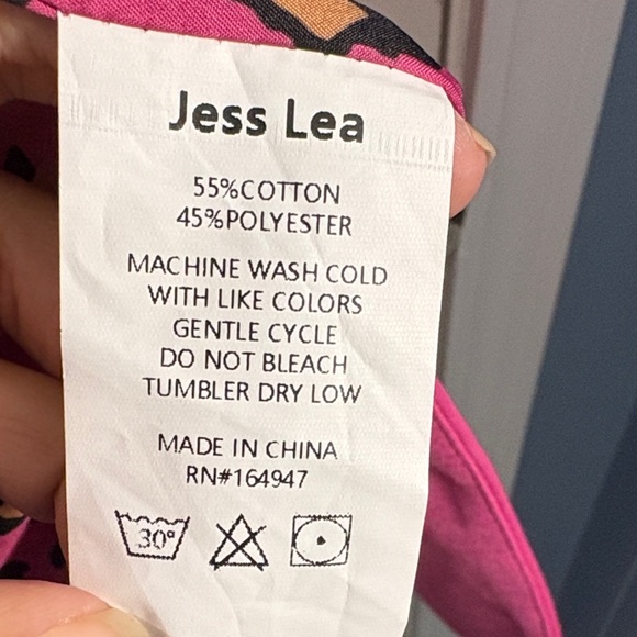 Elegant Fuchsia Blazer with Animal Print Lining - Picture 5 of 7